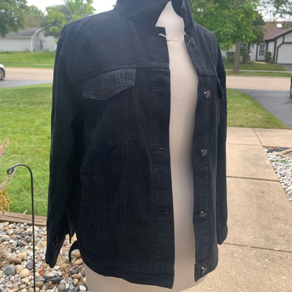 5 Star Rated New Bohemian Embroidered Denim Jean Jacket - Picture 15 of 17